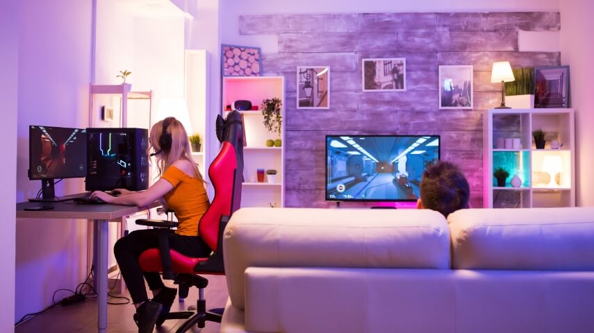 inside a home with people gaming with Spectrum Advanced WiFi amd Spectrum WiFi Pods