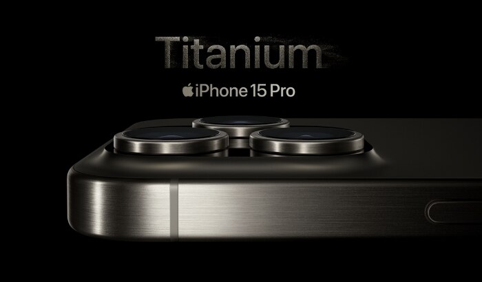 iPhone 15 and iPhone 15 Pro available at Spectrum Mobile.