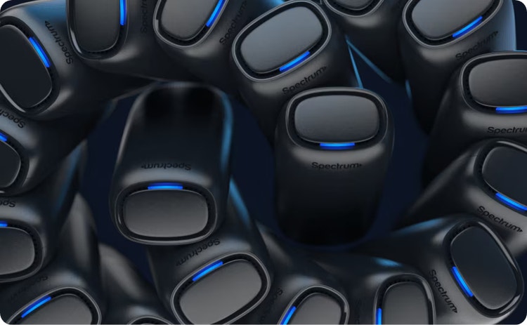 Spectrum device in a repeating circular pattern