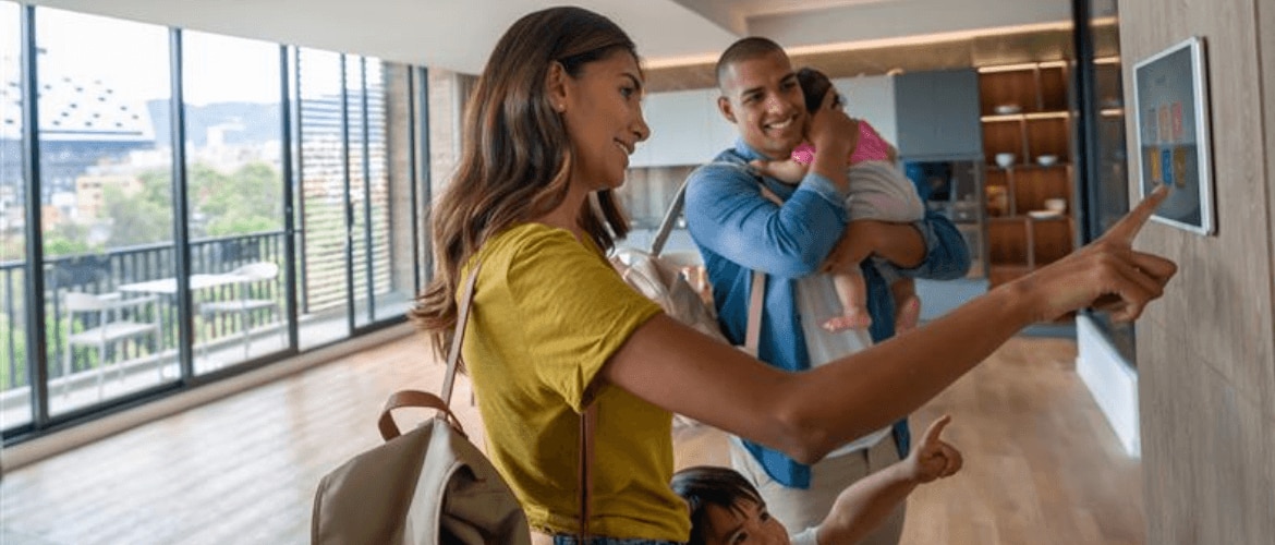 A family setting up their smart home using Spectrum Internet